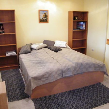 Pál utcai Apartman Miskolc Bagian luar foto